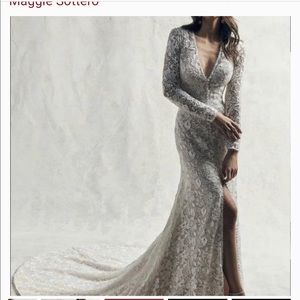 Wedding dress- BRAND NEW, never worn. Not altered